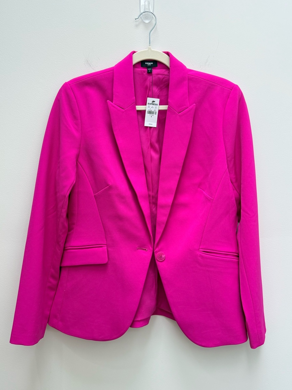 Women’s Express Editor Fitted/Tailored One Button Hot Pink Blazer - Picture 4 of 9